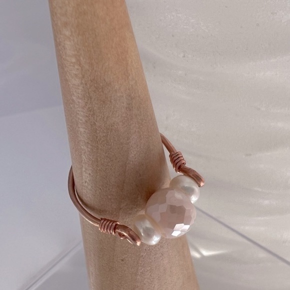 Freshwater Pearls & Pink Glass Beaded Copper Ring - Picture 10 of 15
